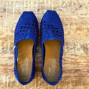 Toms